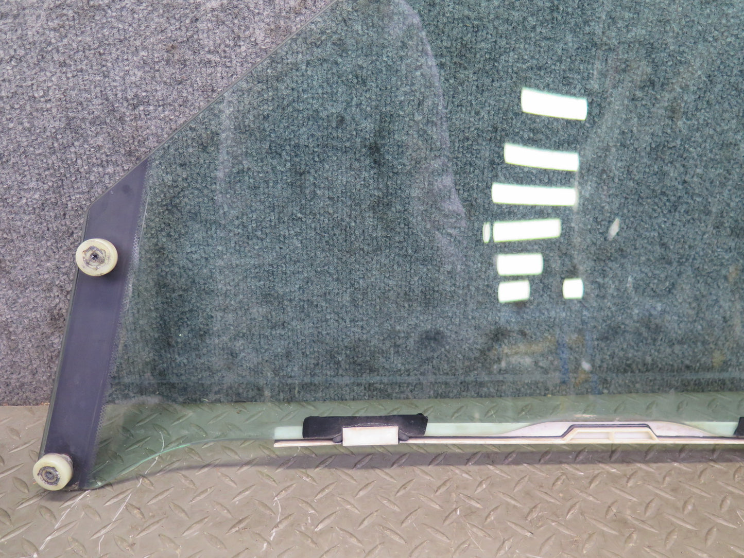 98-00 Lexus UCF20L LS400 Front Right Passenger Door Glass Window OEM