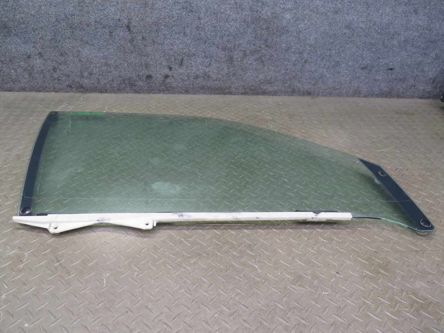 98-00 Lexus UCF20L LS400 Front Right Passenger Door Glass Window OEM