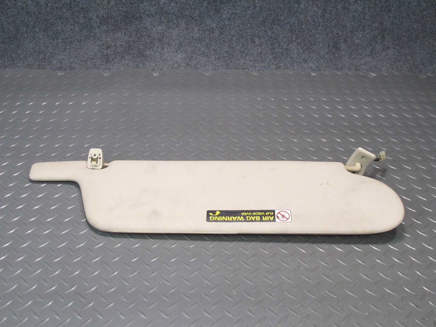 99-03 VW Eurovan T4 Set of 2 Front Left & Right Sun Visor OEM