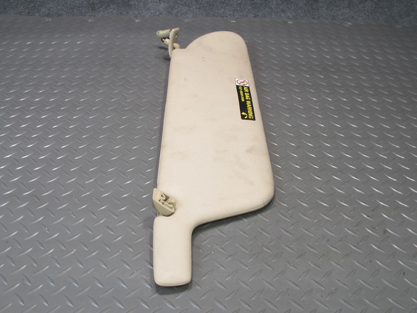 99-03 VW Eurovan T4 Set of 2 Front Left & Right Sun Visor OEM