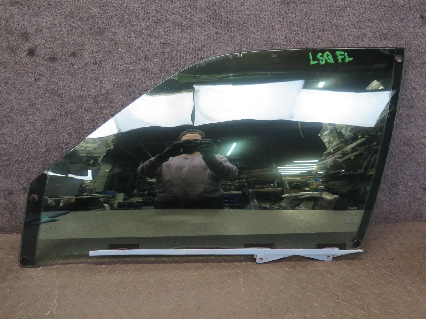 98-00 Lexus UCF20L LS400 Front Left Driver Door Glass Window Tinted OEM