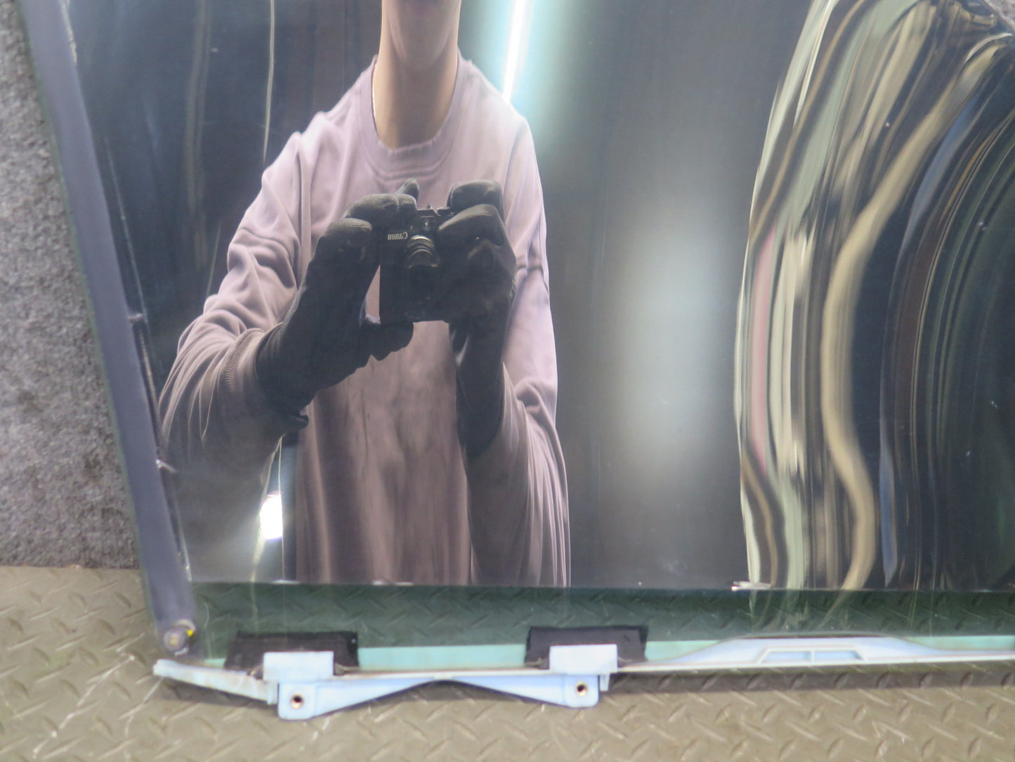 98-00 Lexus UCF20L LS400 Front Left Driver Door Glass Window Tinted OEM