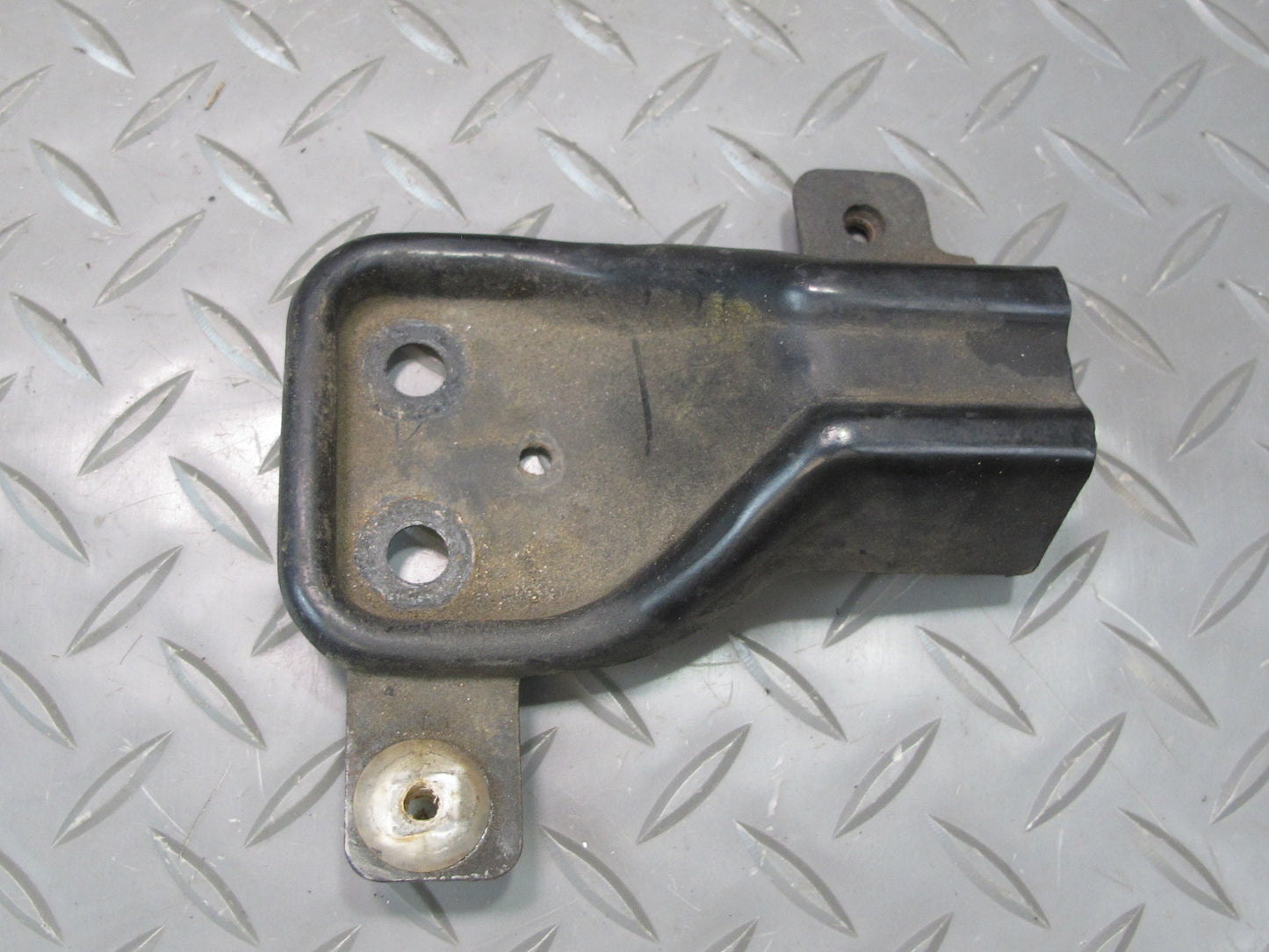 92-00 Lexus JZZ31L SC400 SC300 Engine Radiator Upper Mount Bracket Set OEM