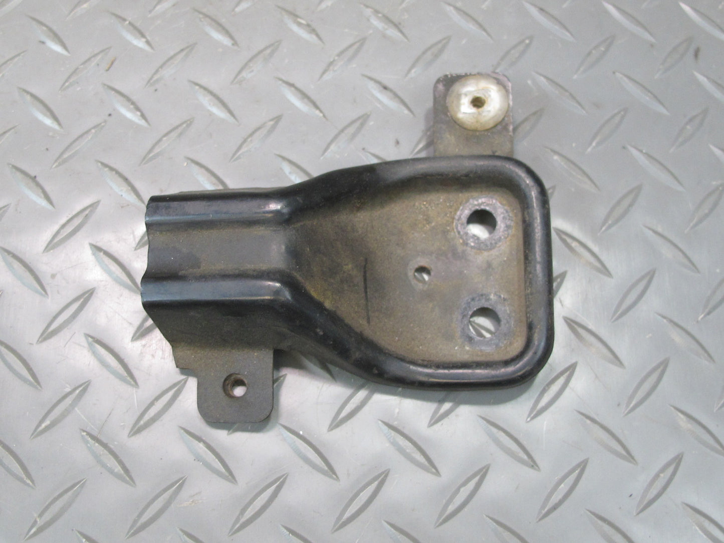 92-00 Lexus JZZ31L SC400 SC300 Engine Radiator Upper Mount Bracket Set OEM