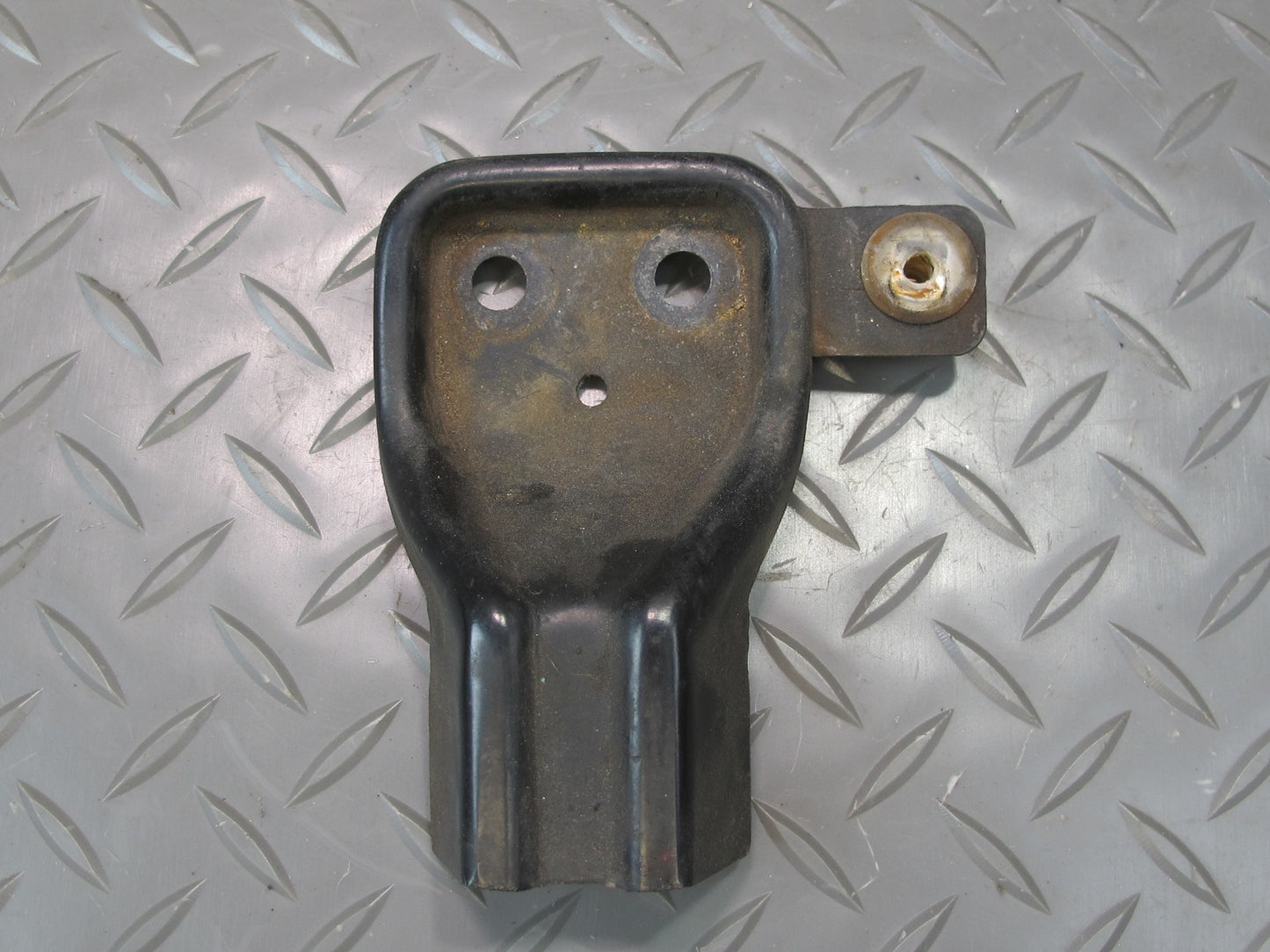 92-00 Lexus JZZ31L SC400 SC300 Engine Radiator Upper Mount Bracket Set OEM