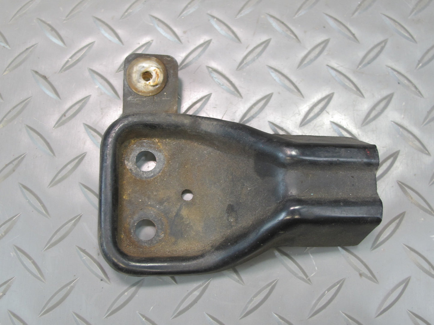 92-00 Lexus JZZ31L SC400 SC300 Engine Radiator Upper Mount Bracket Set OEM