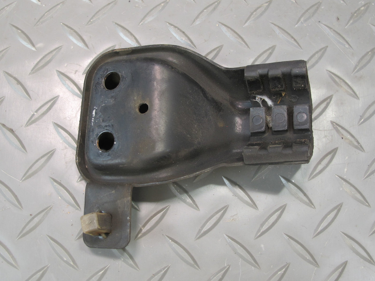 92-00 Lexus JZZ31L SC400 SC300 Engine Radiator Upper Mount Bracket Set OEM