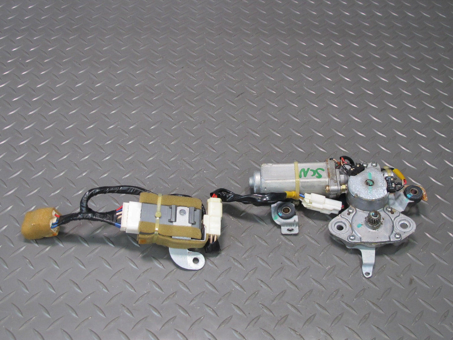 96-00 Lexus JZZ31L SC400 SC300 Sunroof Motor Drive Unit w Relay OEM