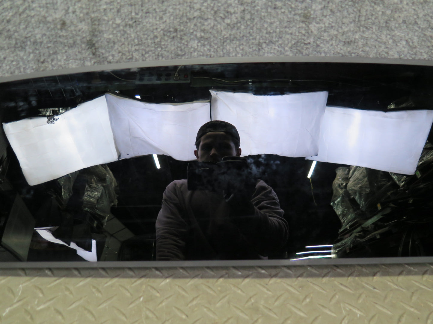 17-23 Porsche Panamera 971 Front Sunroof Glass Window