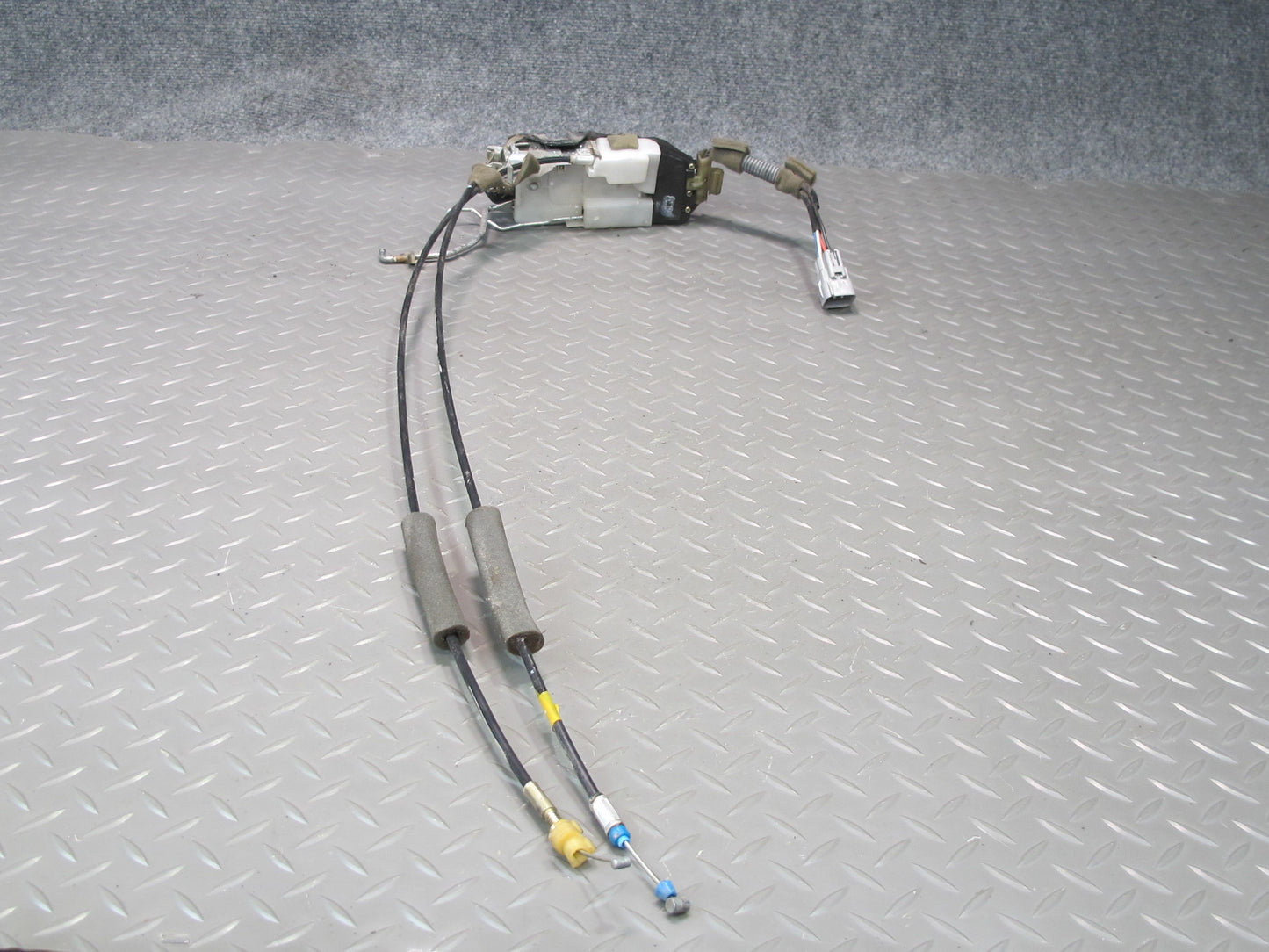 92-00 Lexus JZZ31L SC400 SC300 Front Right Pass Door Lock Latch Actuator OEM