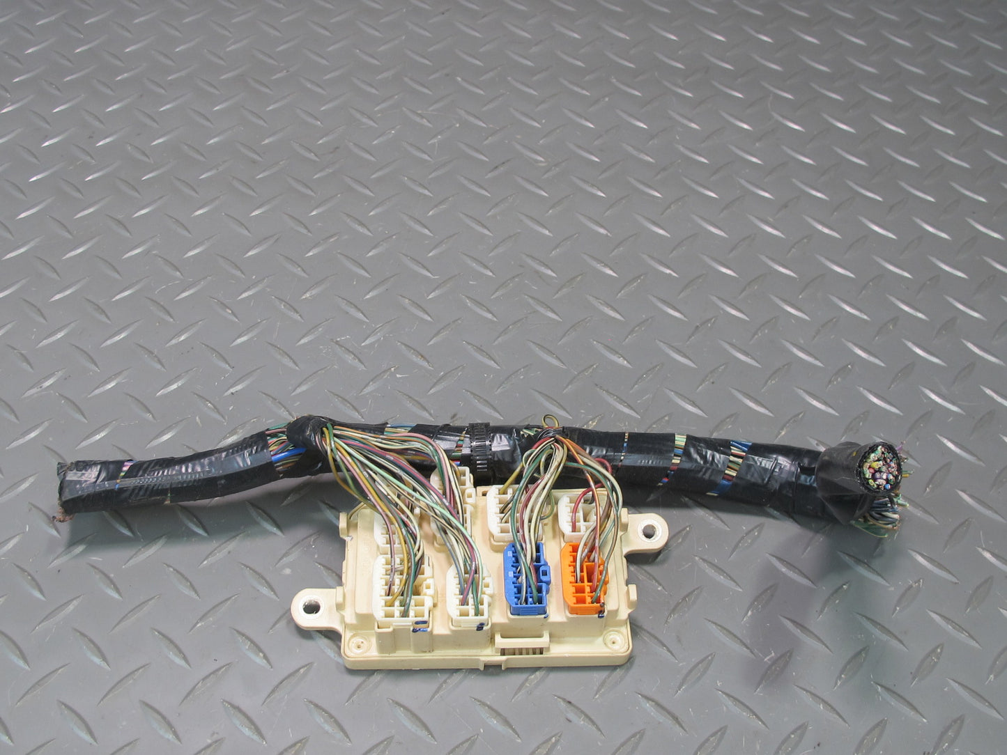 92-00 Lexus JZZ31L SC400 SC300 Interior Cabin Fuse Relay Junction Box OEM