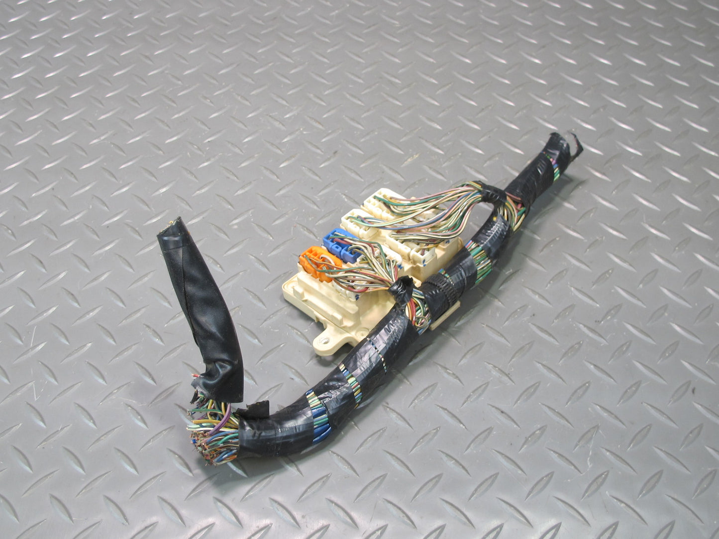 92-00 Lexus JZZ31L SC400 SC300 Interior Cabin Fuse Relay Junction Box OEM