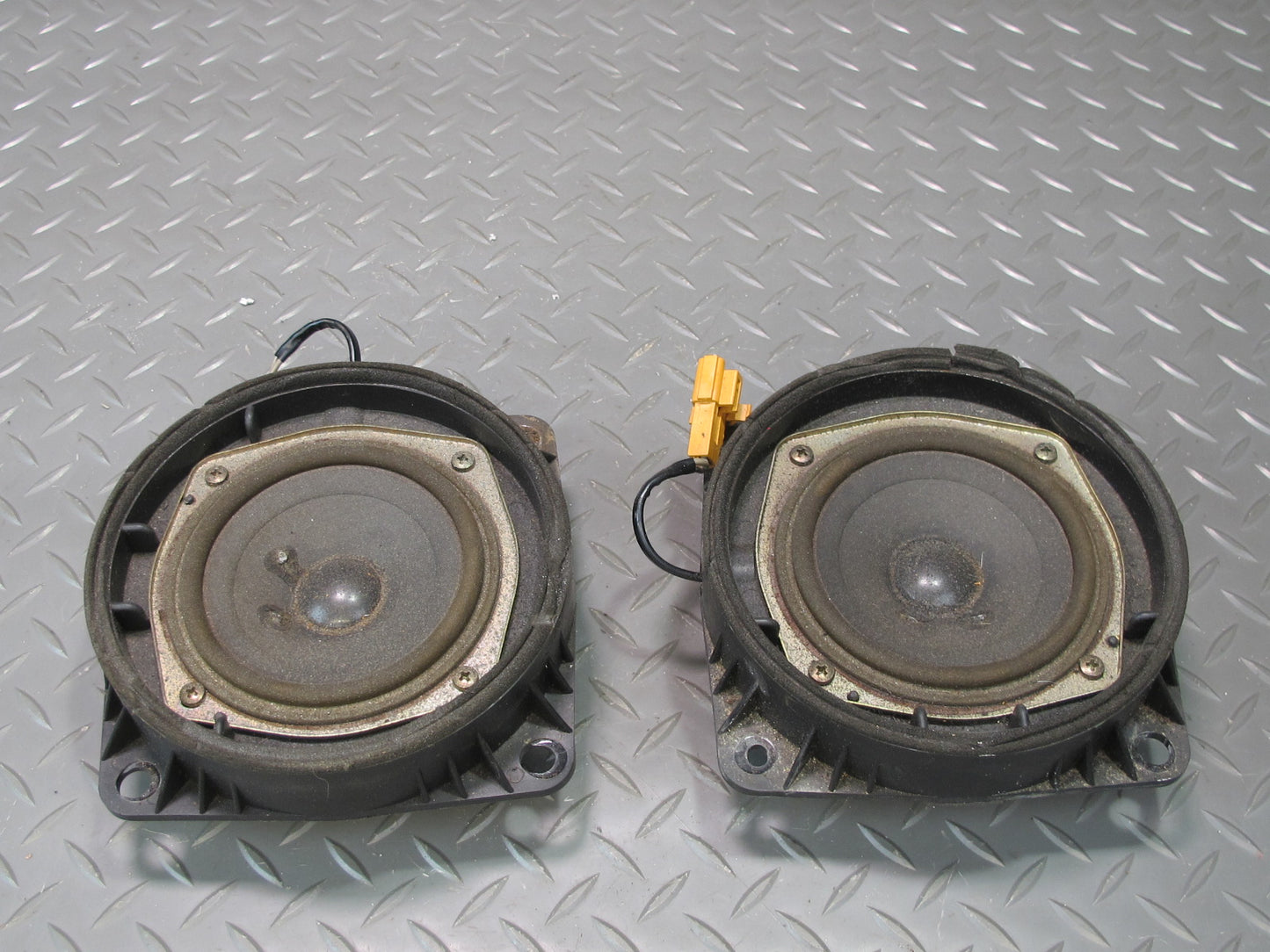 92-00 Lexus JZZ31L SC400 SC300 Set of 2 Rear Pioneer Speaker 86160-24270 OEM