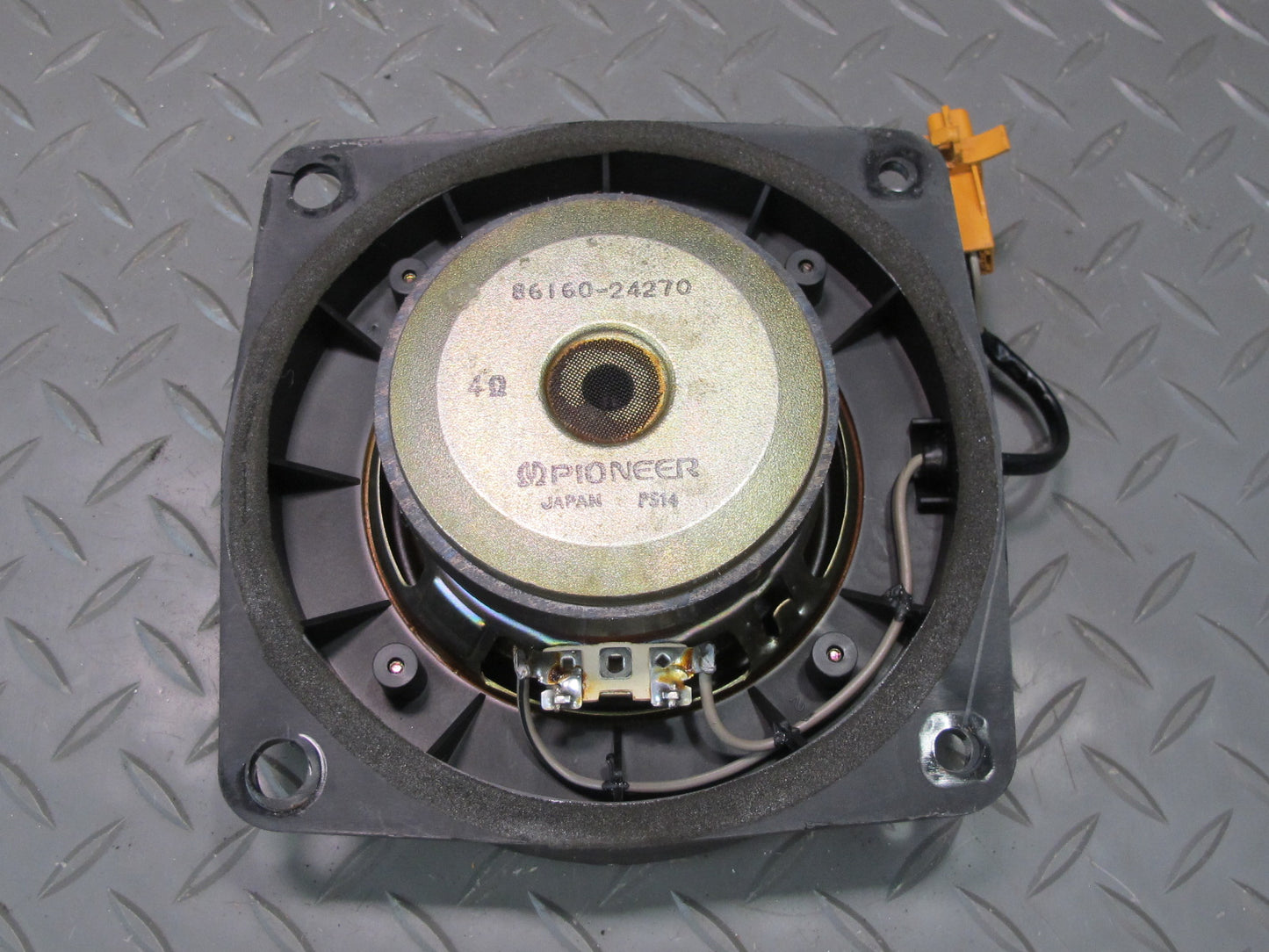 92-00 Lexus JZZ31L SC400 SC300 Set of 2 Rear Pioneer Speaker 86160-24270 OEM