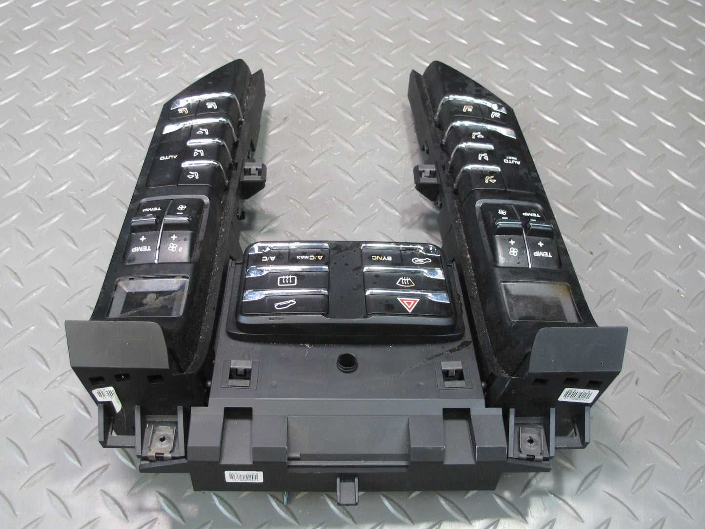 2011-2014 Porsche Cayenne 958 Front A/C Climate Control Temp Switch Unit