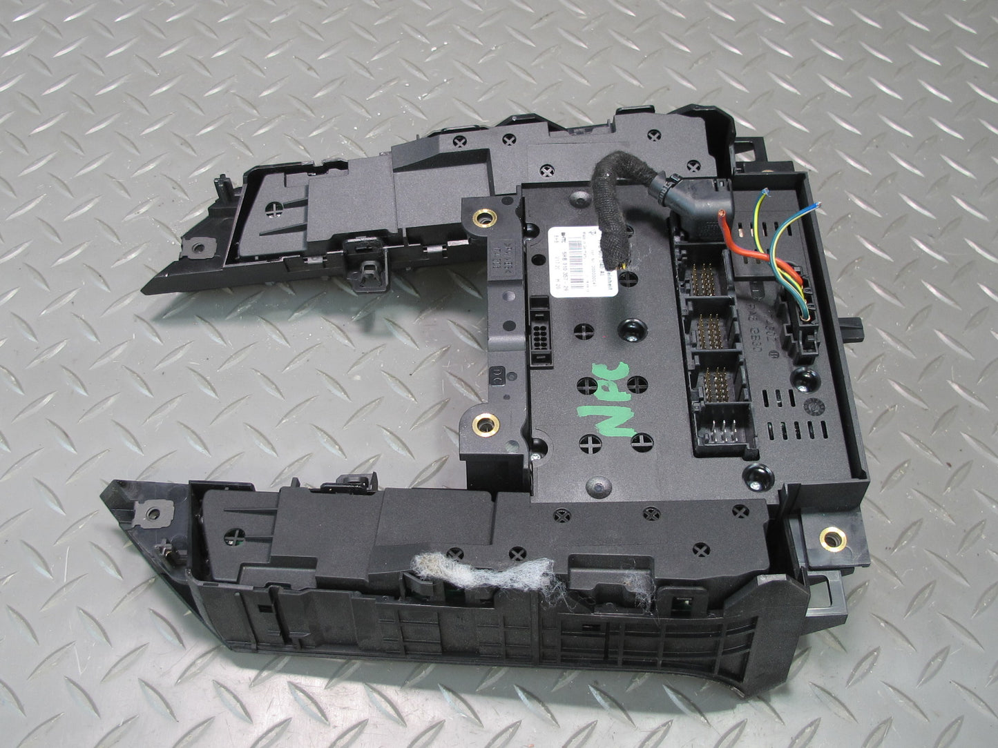 2011-2014 Porsche Cayenne 958 Front A/C Climate Control Temp Switch Unit