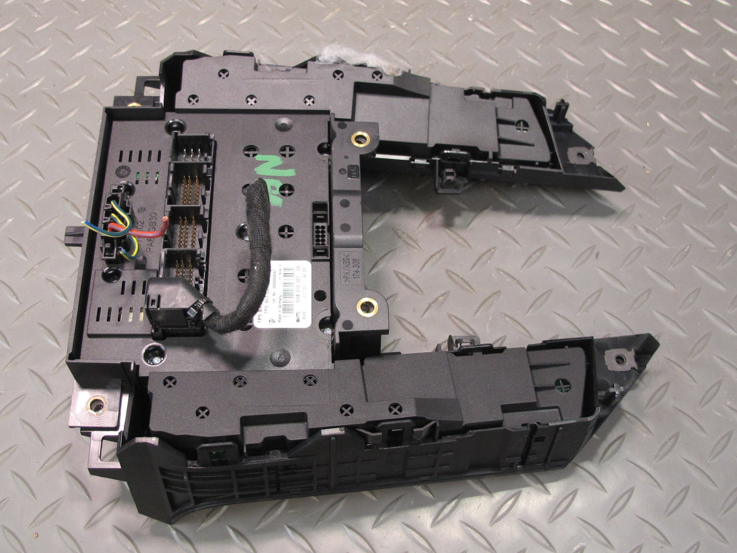 2011-2014 Porsche Cayenne 958 Front A/C Climate Control Temp Switch Unit