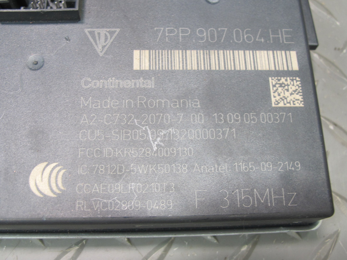 2013-2014 Porsche Cayenne S 958 BCM BCU Body Control Module Unit 7PP907064HE