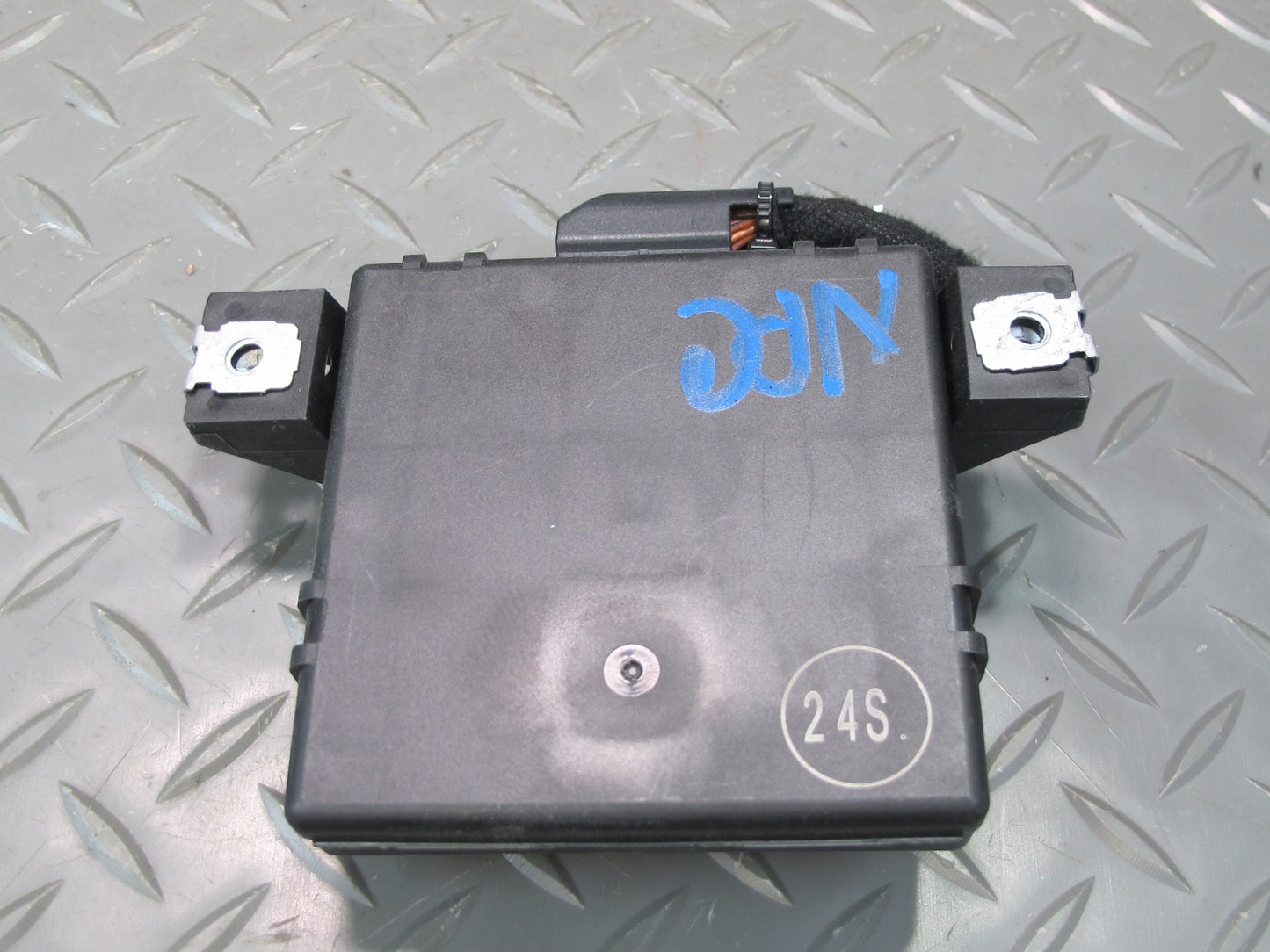 2013-2014 Porsche Cayenne S 958 Gateway Control Module Unit 7PP907530Q