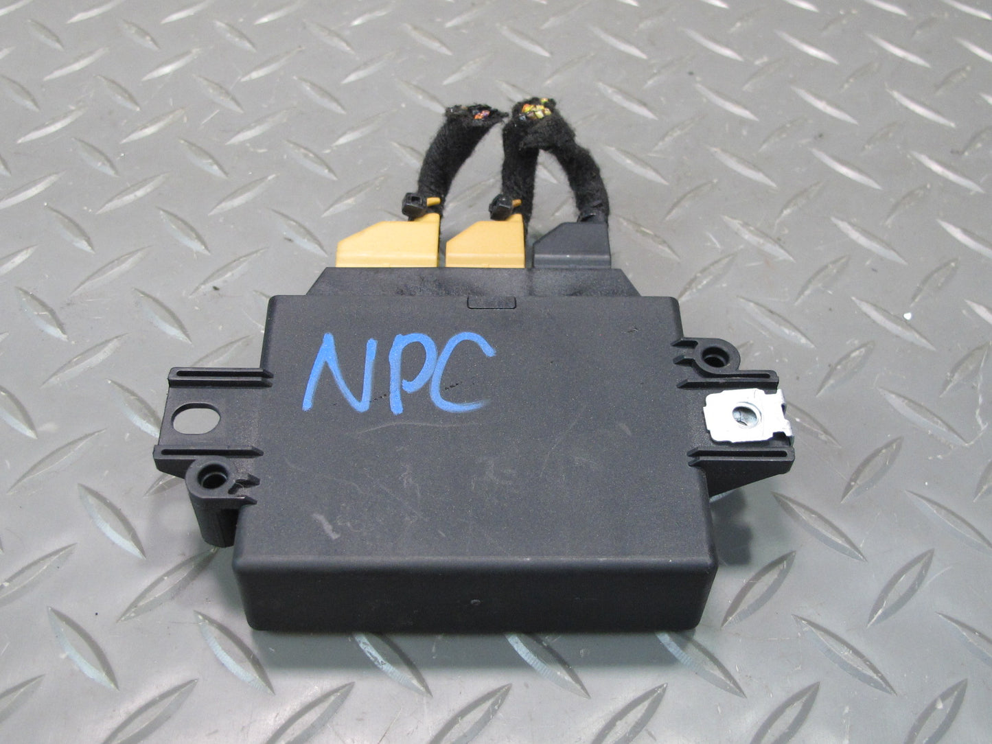 2011-2014 Porsche Cayenne 958  Parking Park Assist Module Unit 95B919475A