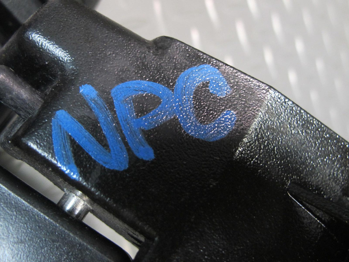 2011-2018 Porsche Cayenne 958 Center Console Lid Armrest Cover Leather Black