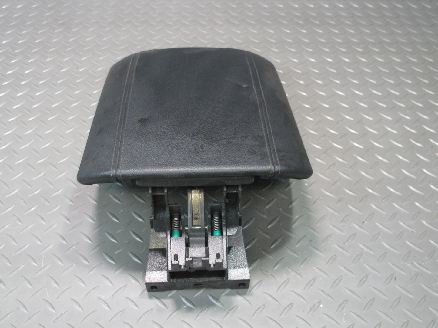 2011-2018 Porsche Cayenne 958 Center Console Lid Armrest Cover Leather Black