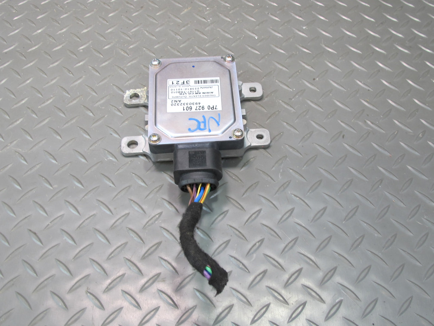 2011-2014 Porsche Cayenne 958 Oil Pump Control Module Unit 7P0927601