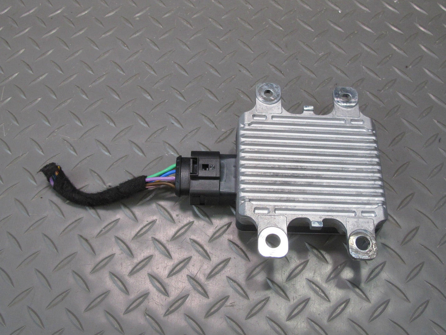 2011-2014 Porsche Cayenne 958 Oil Pump Control Module Unit 7P0927601