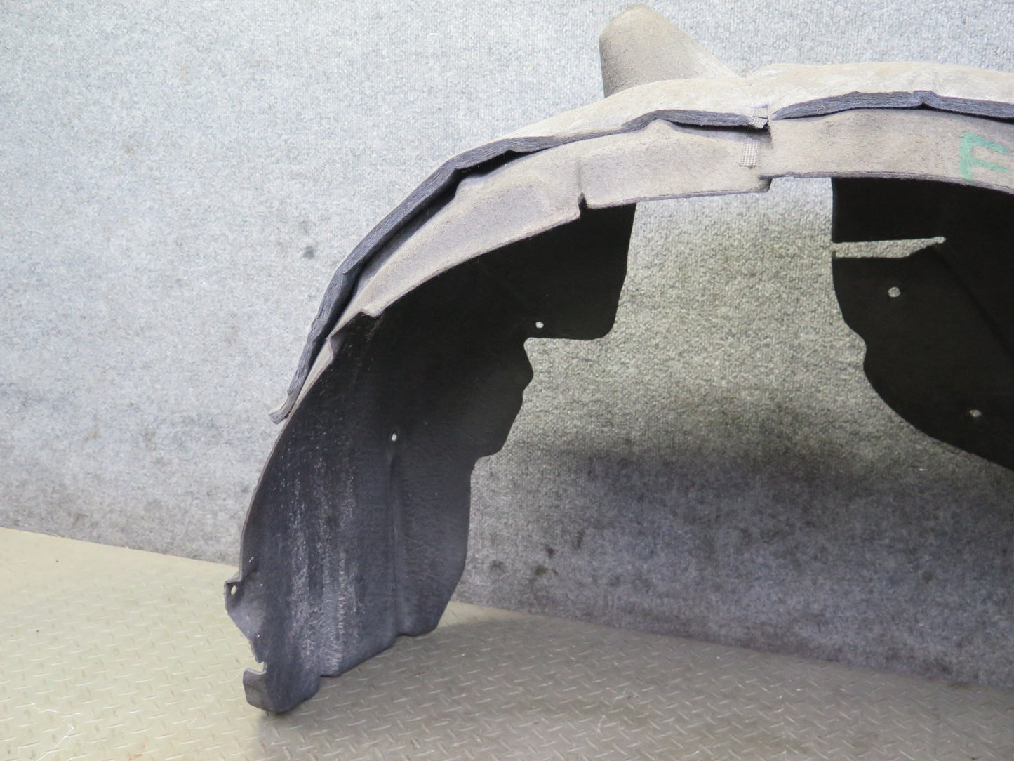 17-23 Porsche Panamera 971 Rear Right Wheel Arch Fender Liner Splash Shield