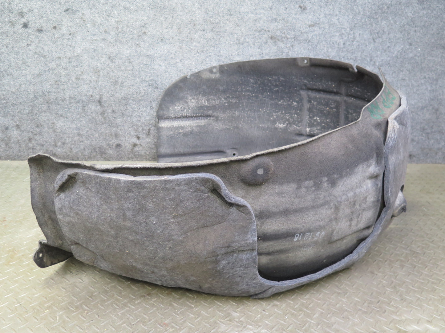 17-23 Porsche Panamera 971 Rear Right Wheel Arch Fender Liner Splash Shield