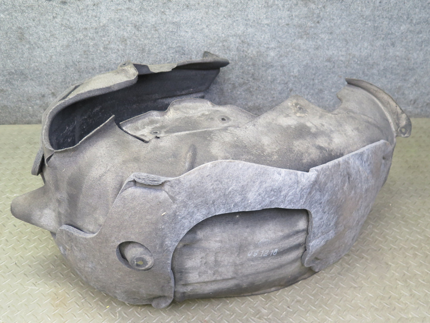 17-23 Porsche Panamera 971 Rear Right Wheel Arch Fender Liner Splash Shield