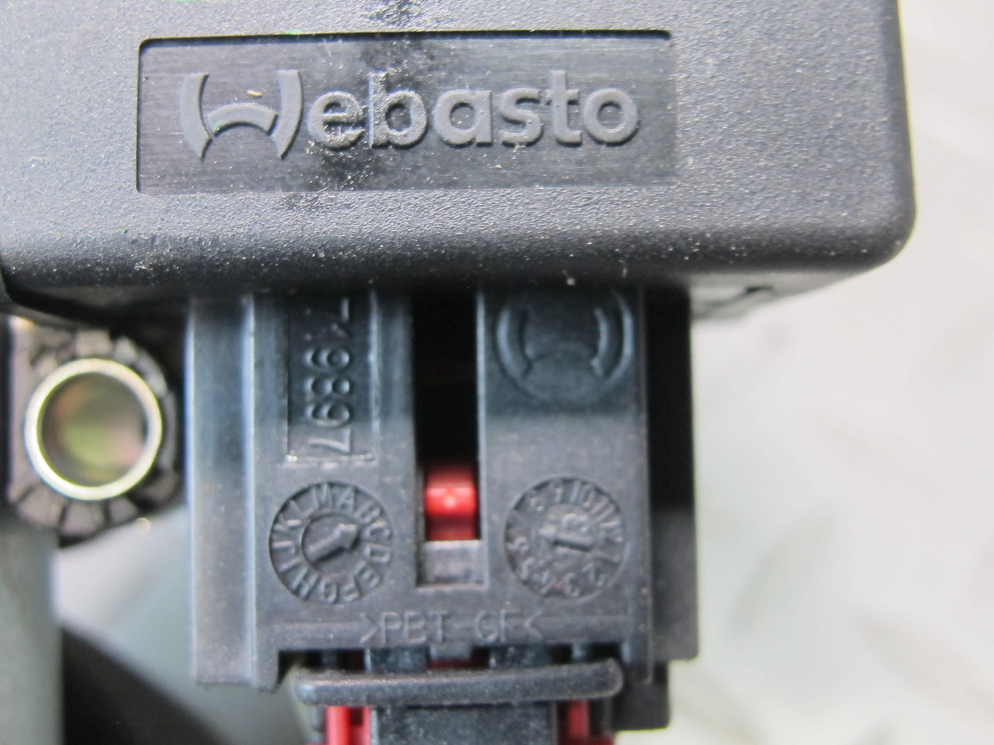 2011-2018 Porsche Cayenne 958 Front Panoramic Sunroof Drive Motor