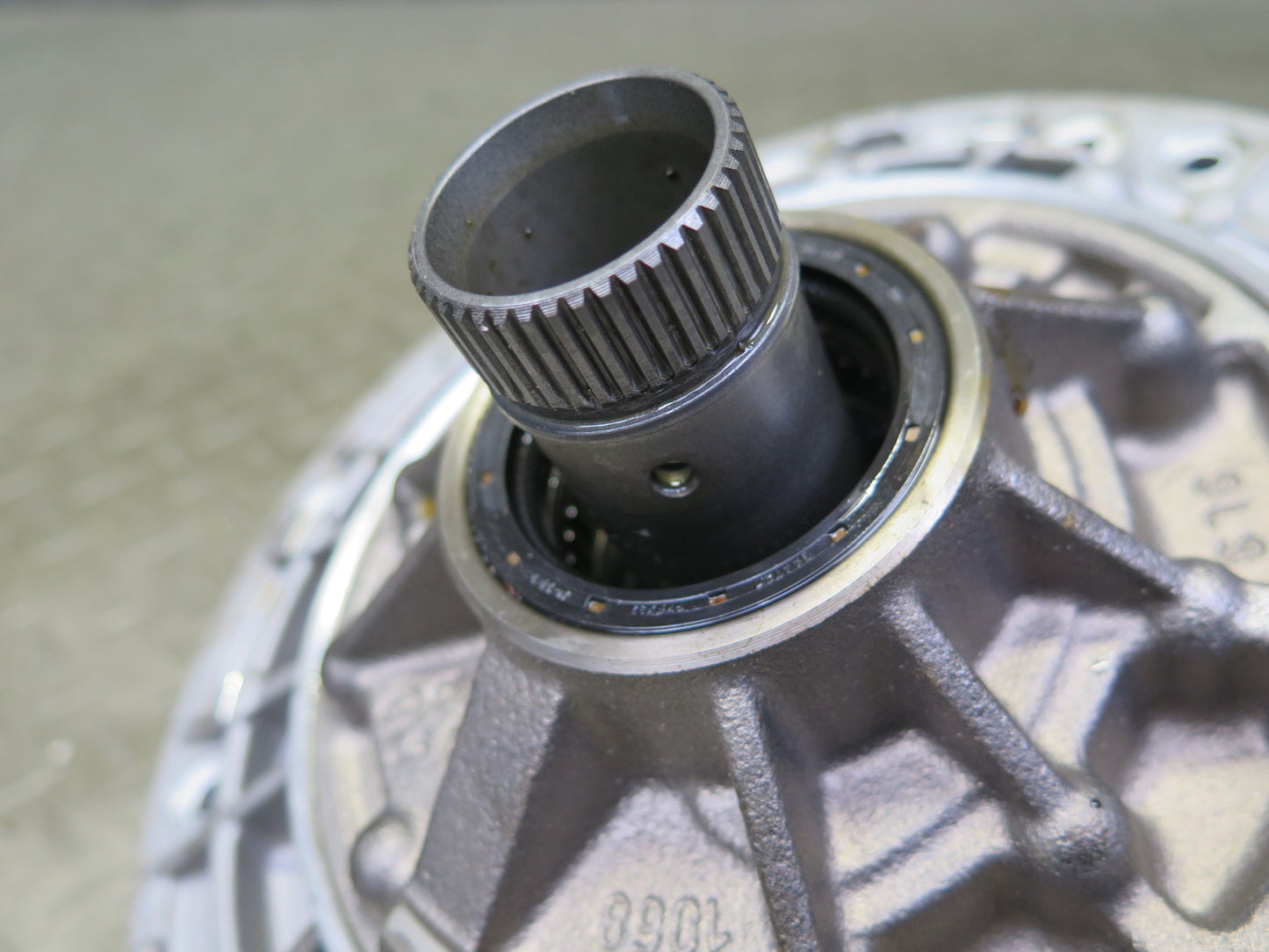 2010 Audi 8T S5 Coupe 4.2L LMJ Automatic Transmission Oil Pump 101K Miles OEM