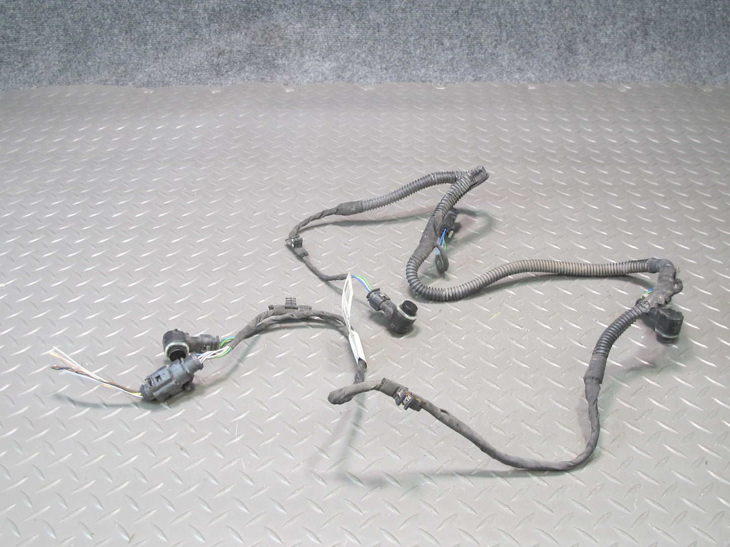 2011-2014 Porsche Cayenne 958 Rear PDC Park Distance Sensor Set W/ Harness