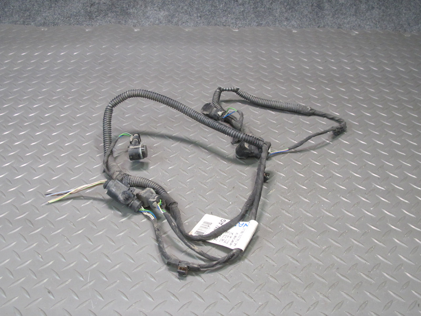 2011-2014 Porsche Cayenne 958 Rear PDC Park Distance Sensor Set W/ Harness