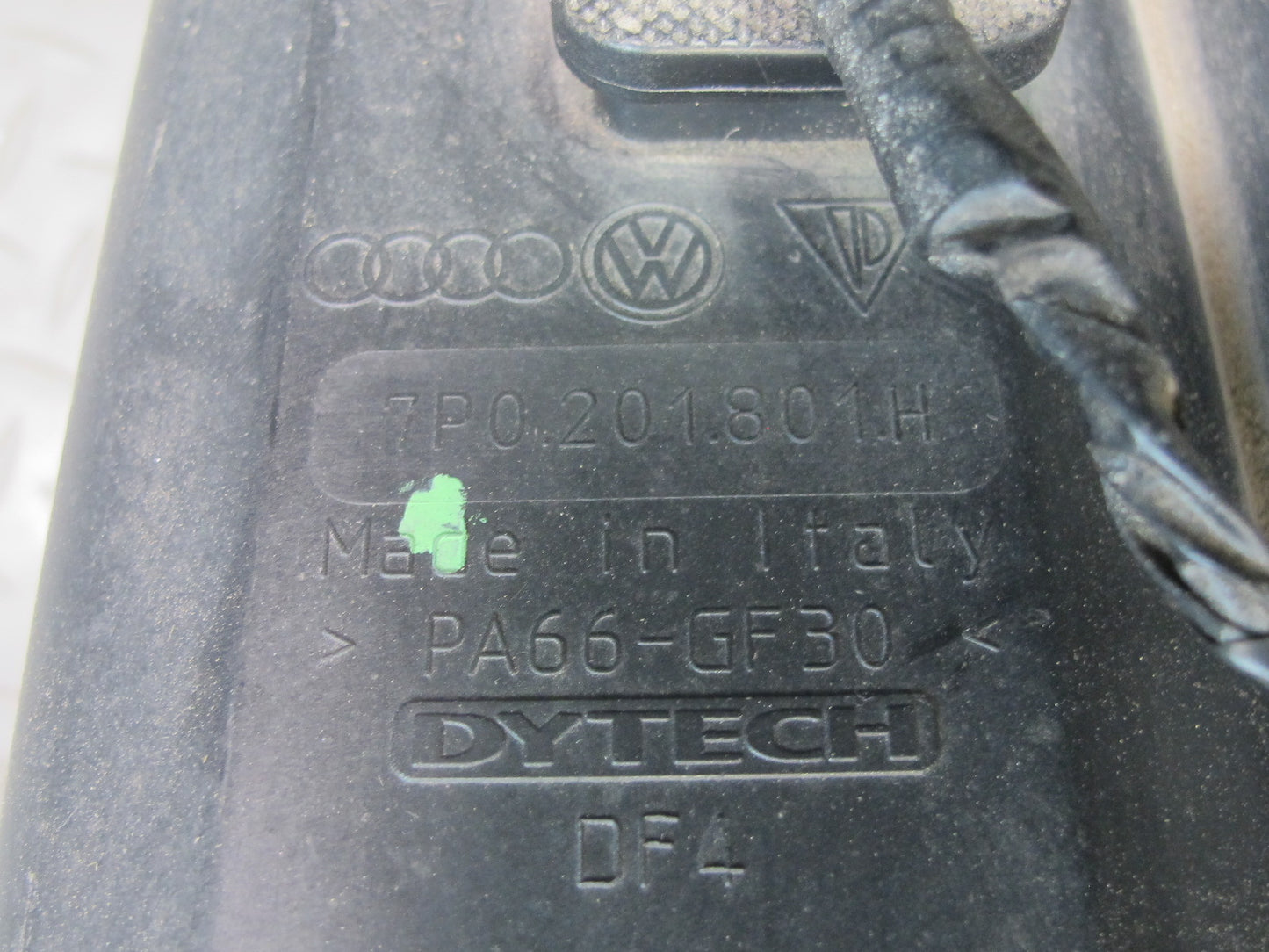 2011-2018 Porsche Cayenne 958 Fuel Vapor Evaporator Charcoal Emission Canister