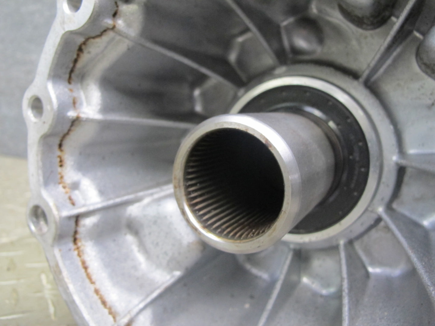 2011-2014 Porsche Cayenne S 958 4.8L AWD Transmission Transfer Case Box w Motor