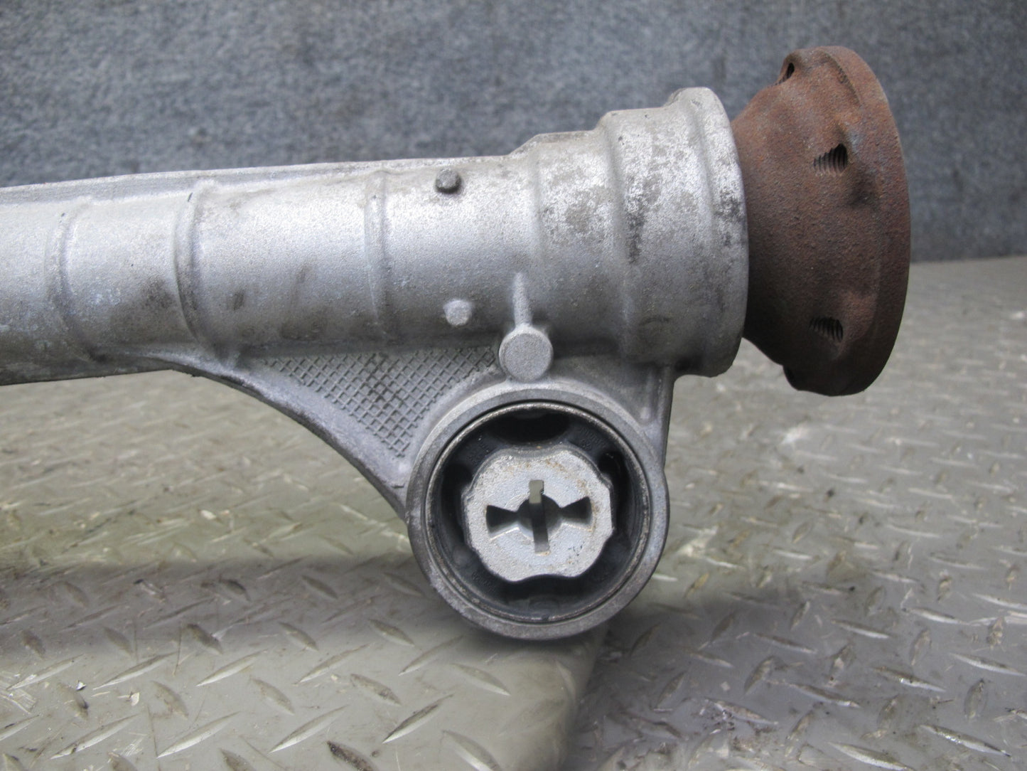 2011-2014 Porsche Cayenne 958 4.8L Turbo Front Axle Differential Carrier 2.92