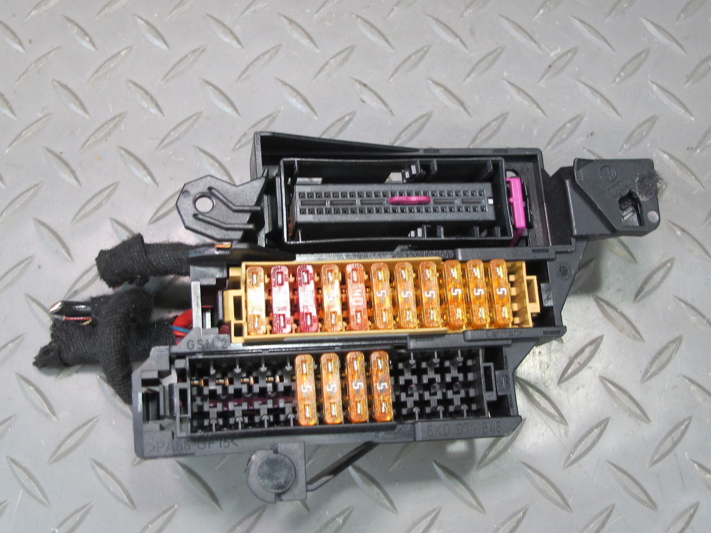 09-16 Audi B8 A5 S5 Fuse Relay Box w Holder OEM