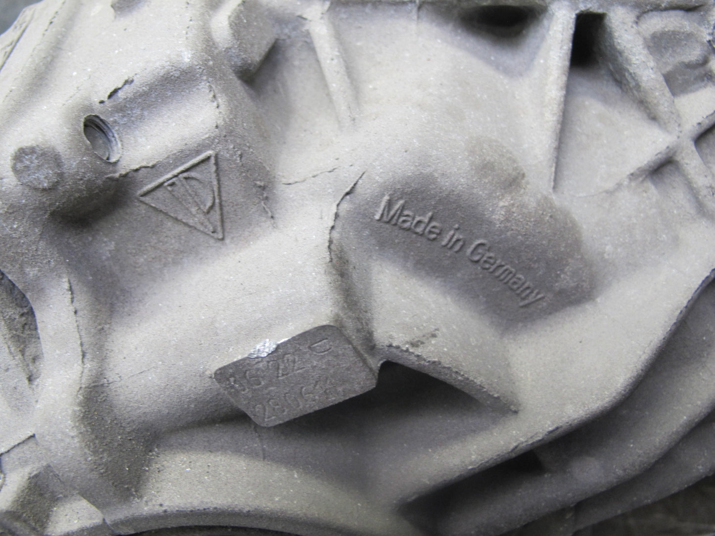 2011-2014 Porsche Cayenne 958 4.8L Turbo Rear Axle Differential Carrier 2.92