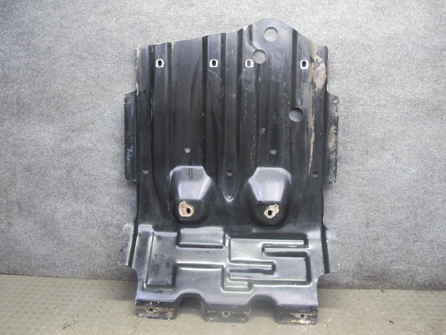 2003-2009 Hummer H2 Under Engine Splash Shield Guard Panel 15058411