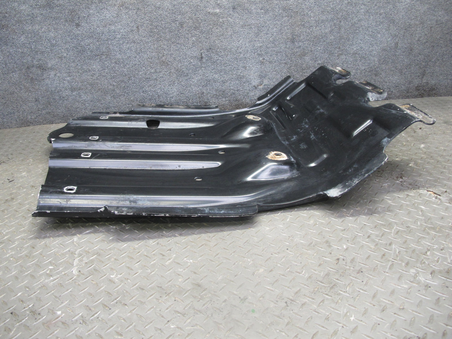 2003-2009 Hummer H2 Under Engine Splash Shield Guard Panel 15058411