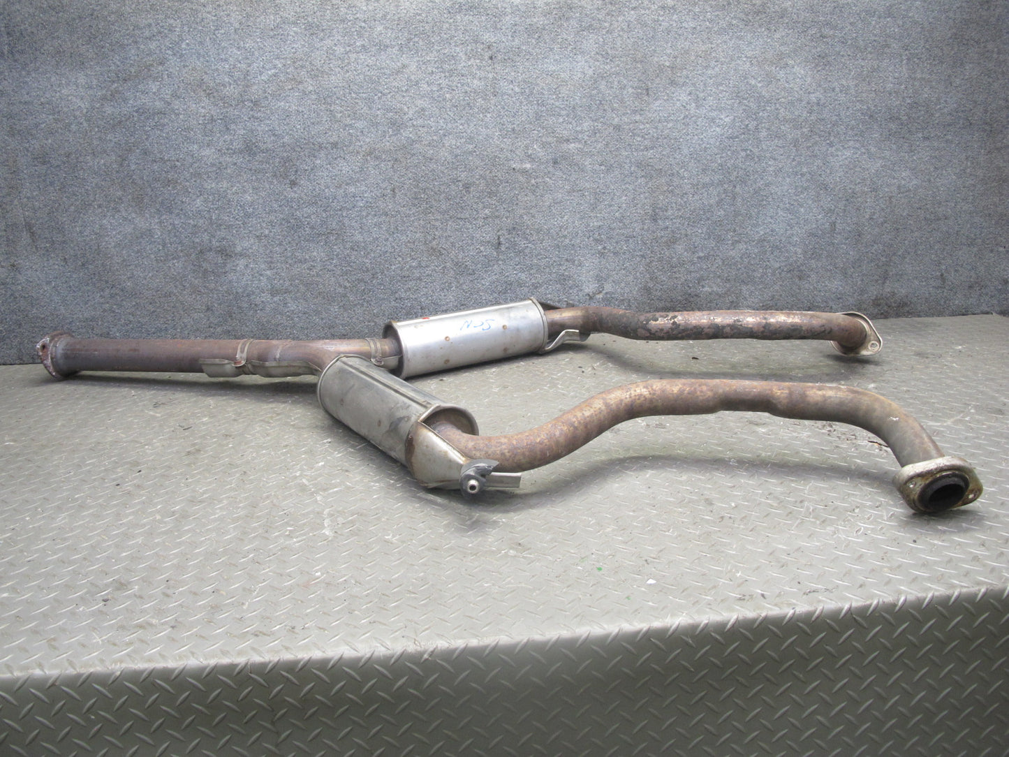 92-00 Lexus JZZ31L SC300 2JZGE Rear Exhaust Pipe Resonator OEM