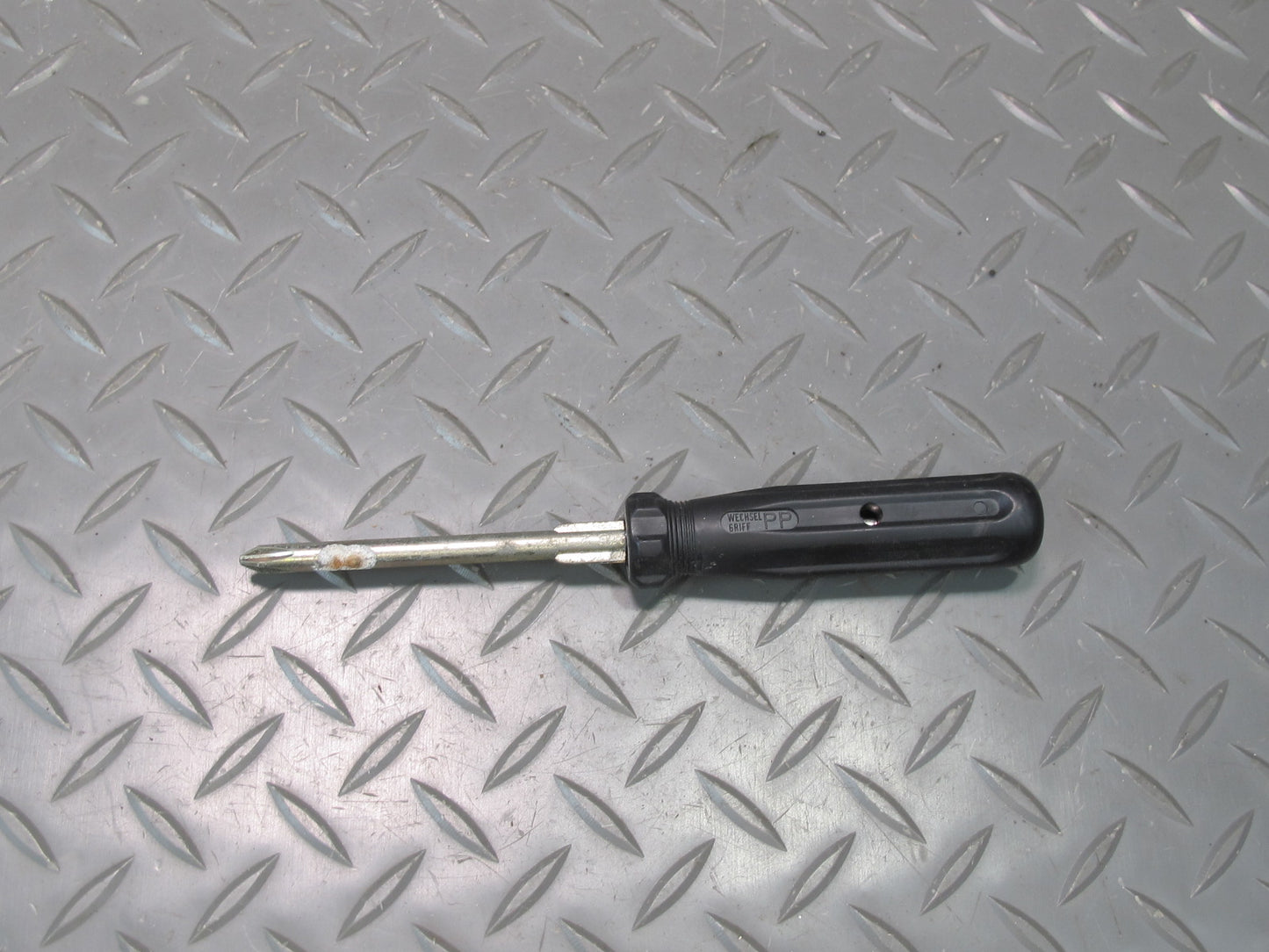 97-03 VW Eurovan T4 Emergency Spare Tire Lift Jack Wrench Tool Set OEM