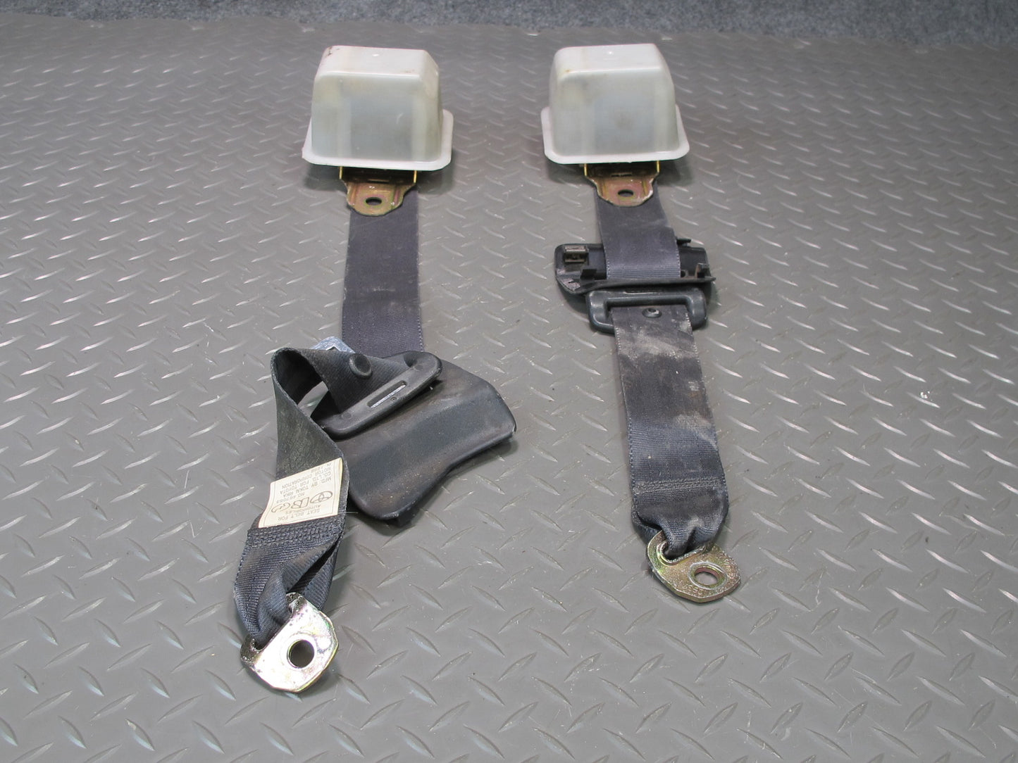 97-00 LEXUS SC300 SC400 REAR RIGHT & LEFT SIDE SEATBELT RETRACTOR SET OEM