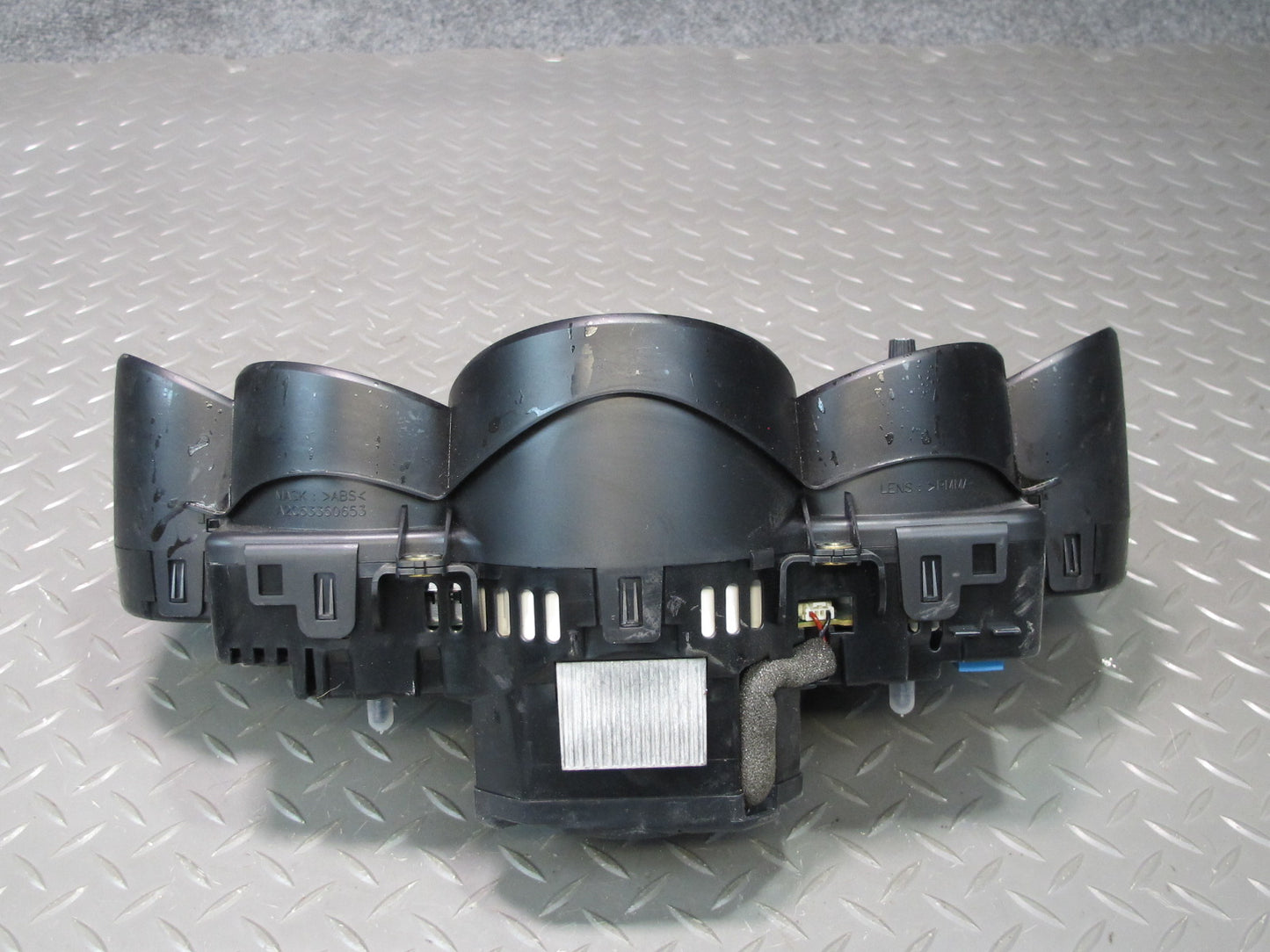 2013-2014 Porsche Cayenne 958 Speedometer Instrument Cluster Gauge 7P5920901BB