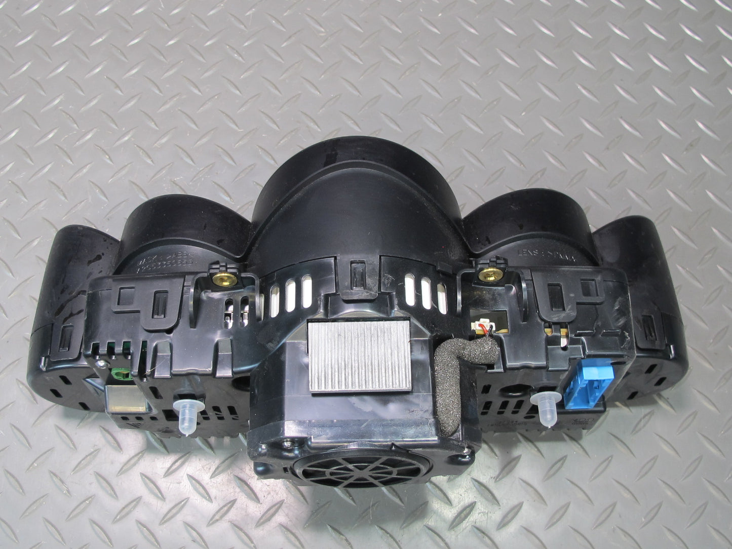 2013-2014 Porsche Cayenne 958 Speedometer Instrument Cluster Gauge 7P5920901BB