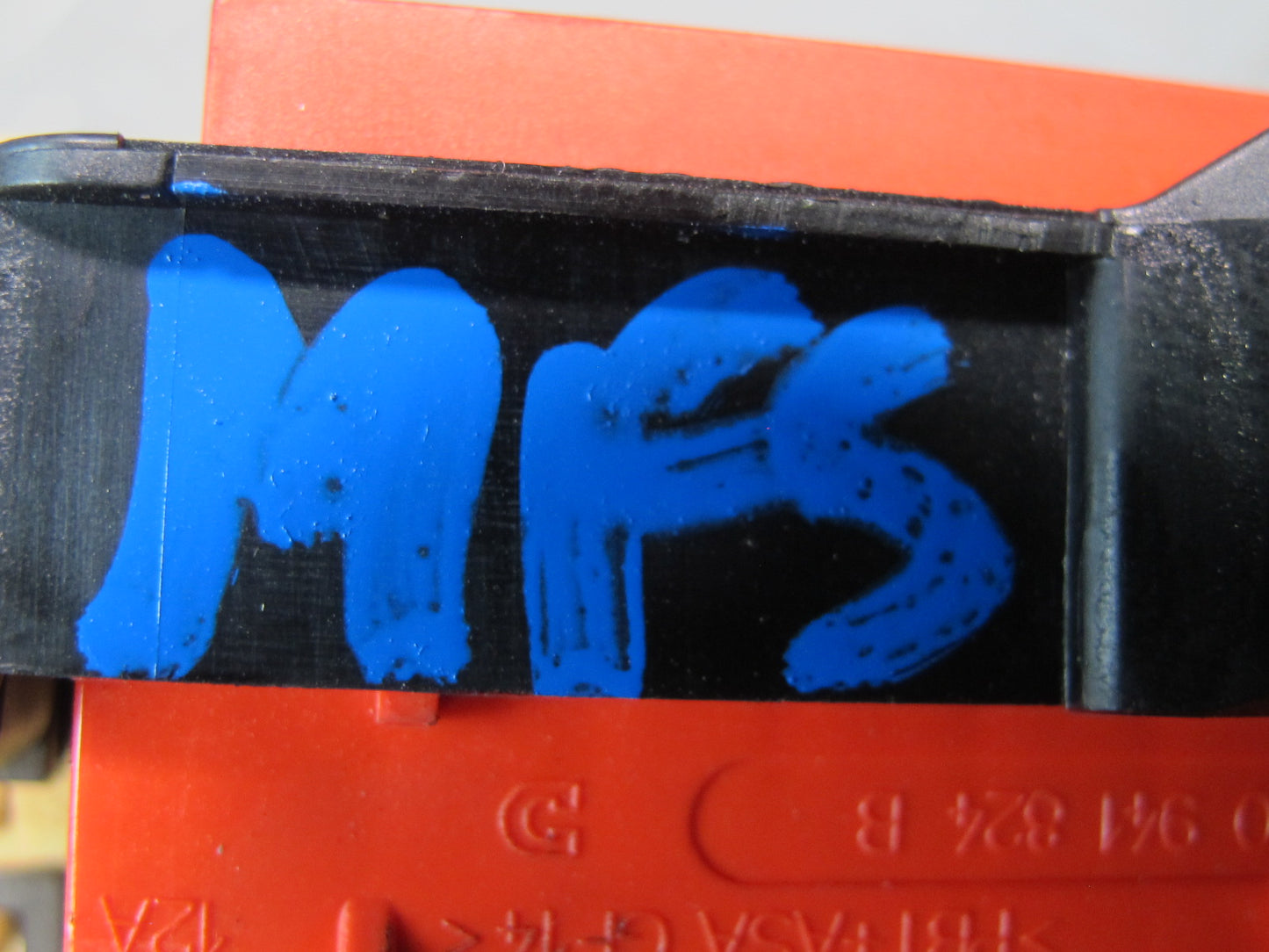 08-16 Audi A5 S5 B8 Fuse Box w Holder OEM