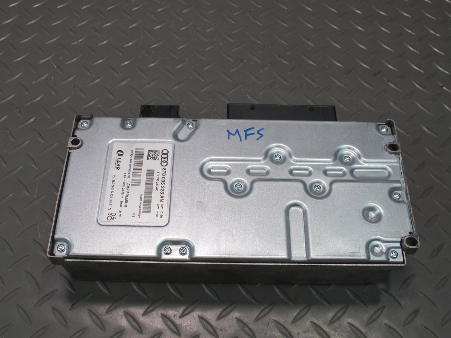 10-11 Audi A5 S5 Bang & Olufsen Audio AMP Amplifier 8T0035223AN OEM