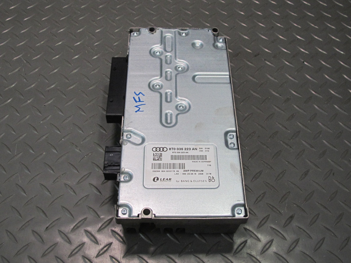 10-11 Audi A5 S5 Bang & Olufsen Audio AMP Amplifier 8T0035223AN OEM